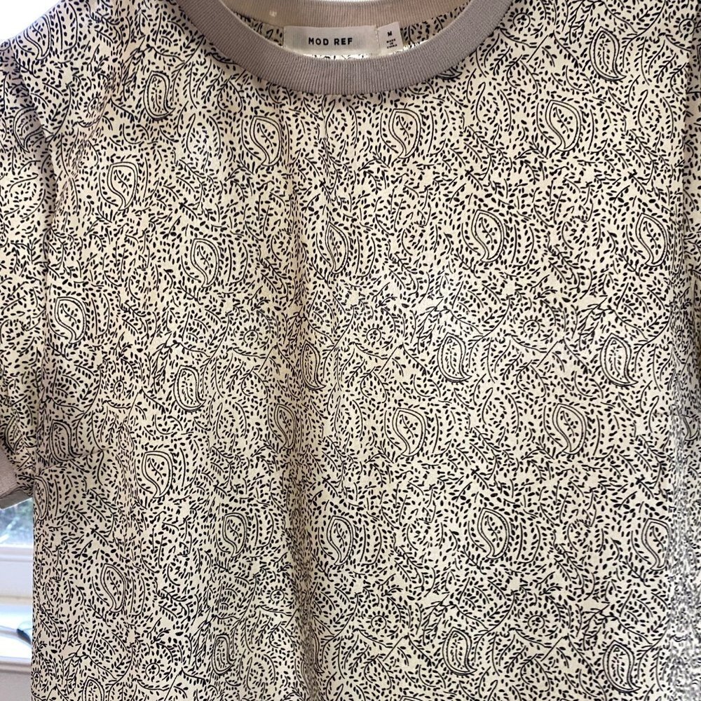 Mod Ref Paisley Printed Top Size Medium - Picture 8 of 9